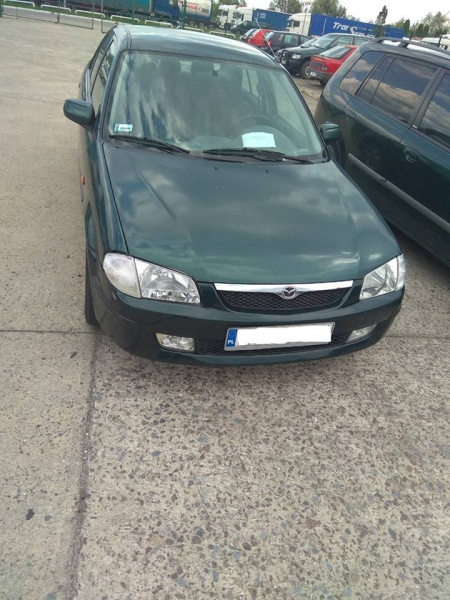 На Львівській митниці затримали автомобілі на єврономерах з фальшивими документами